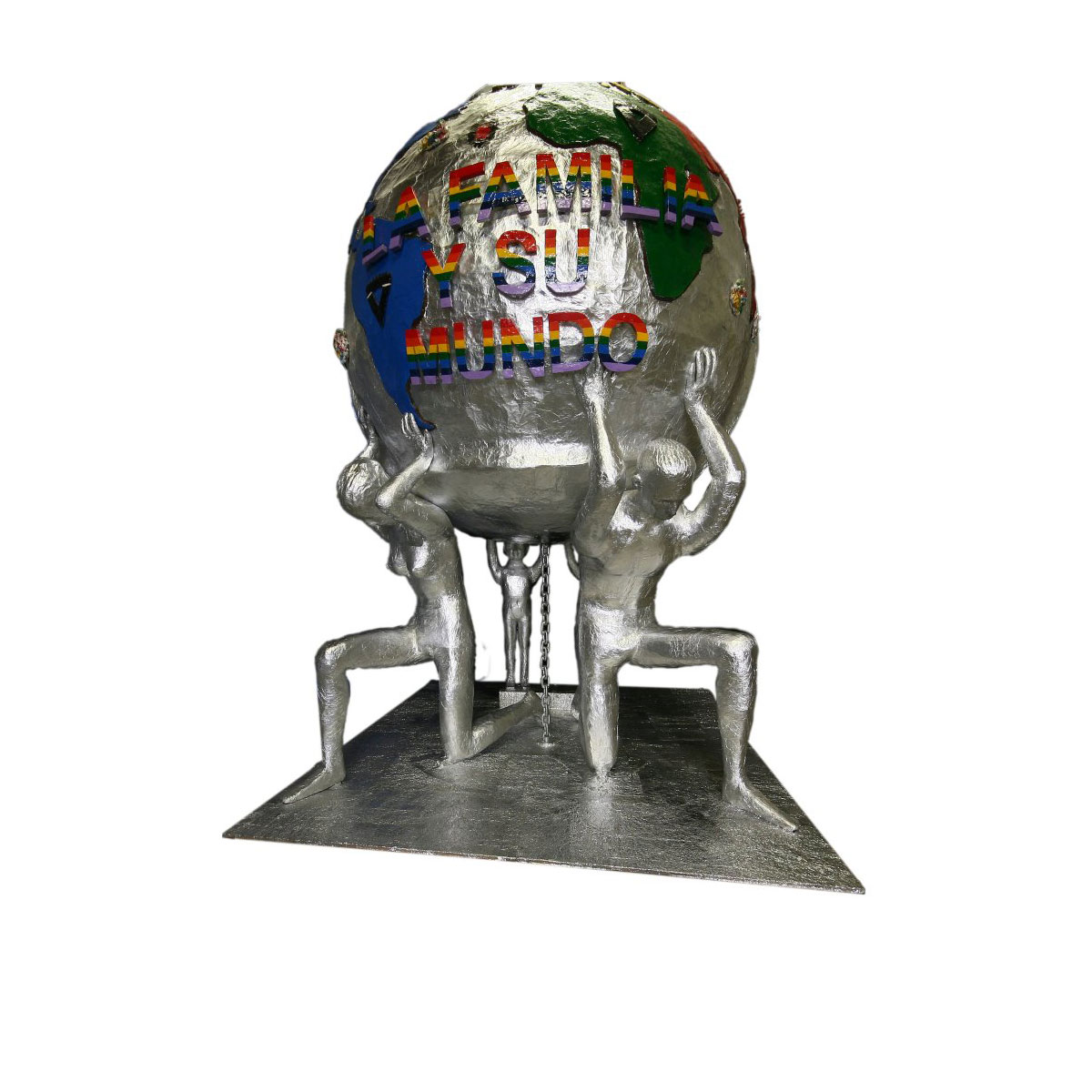 escultura-papel-aluminio-reciclado-08